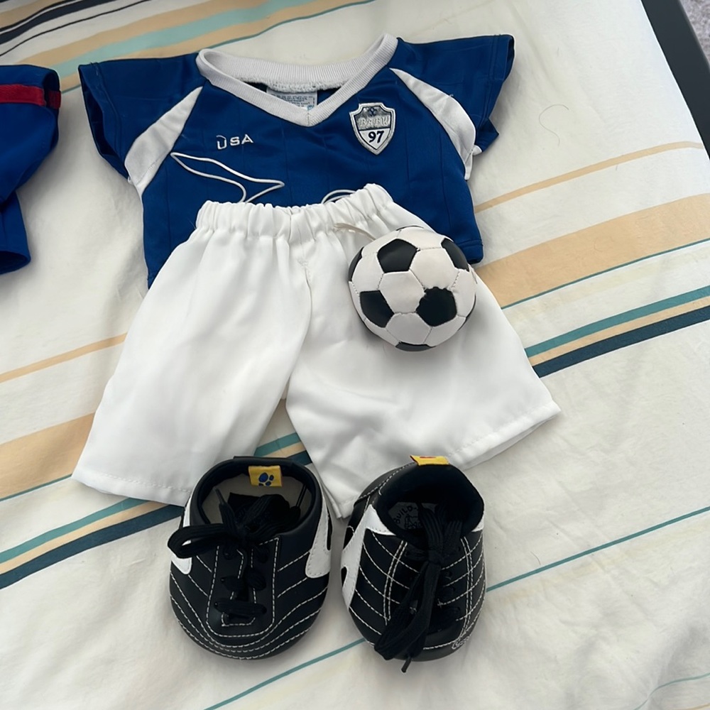 Build a bear Soccer